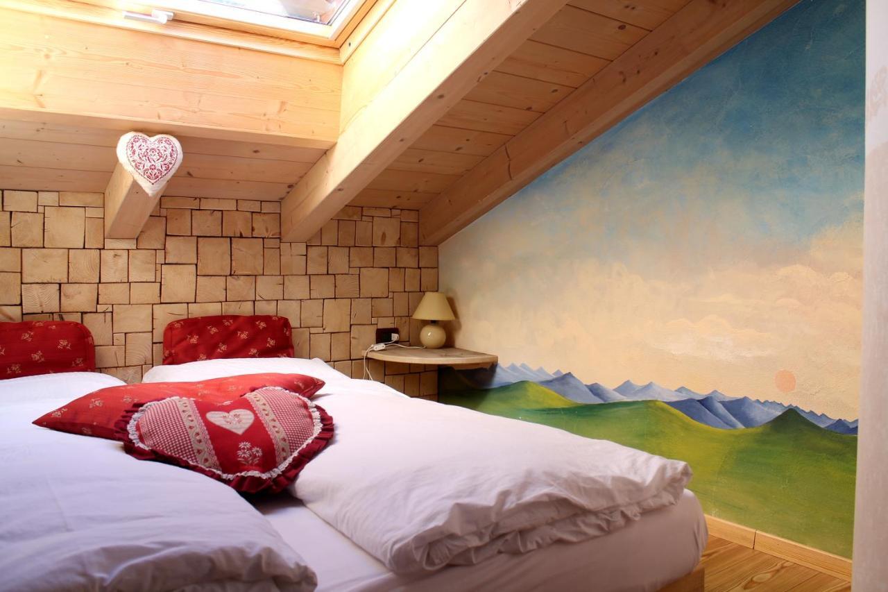 Hotel Garni Salvanel Cavalese Ngoại thất bức ảnh